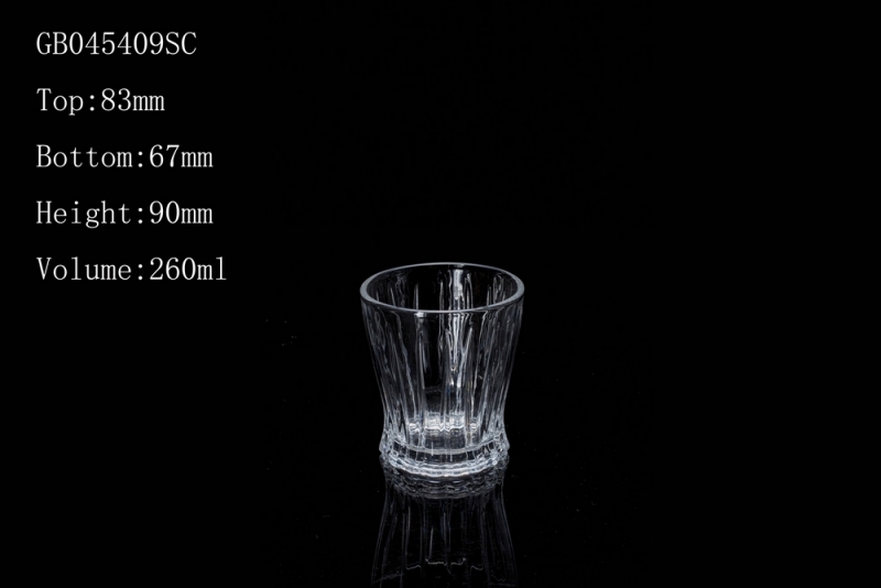 生产过程中影响玻璃杯光洁度的因素