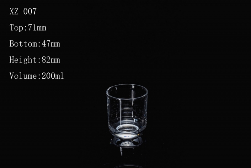 在整个生产加工过程中，玻璃杯的种类多吗?